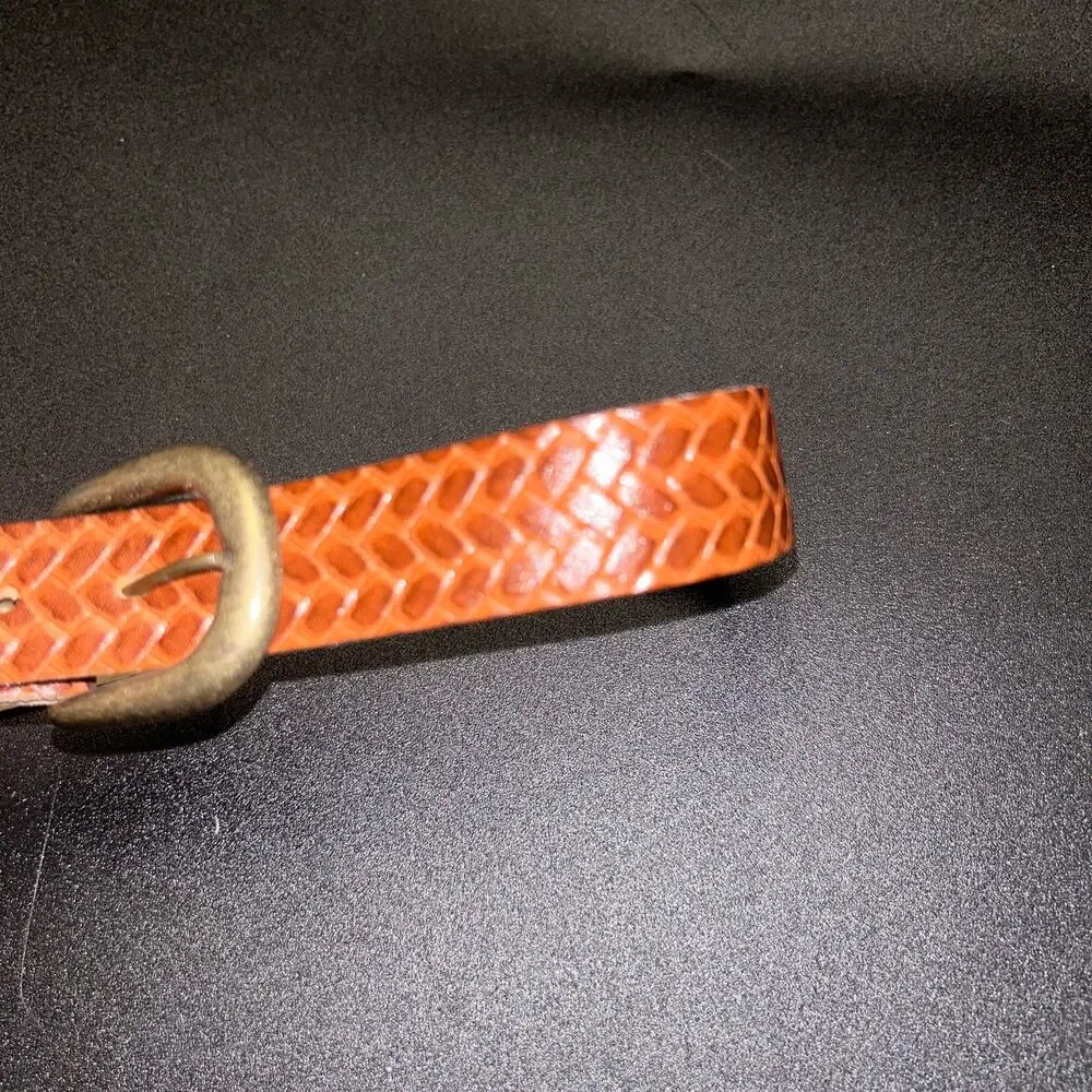 Women's Brown Faux Leather Textured Adjustable Belt Size 8